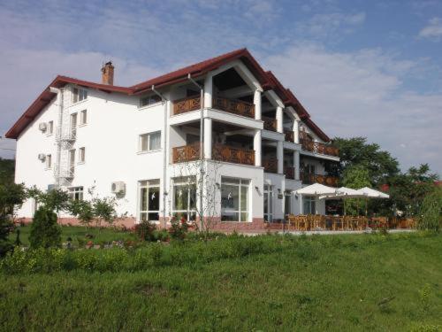 Hotel Wels Băltenii de Sus Extérieur photo