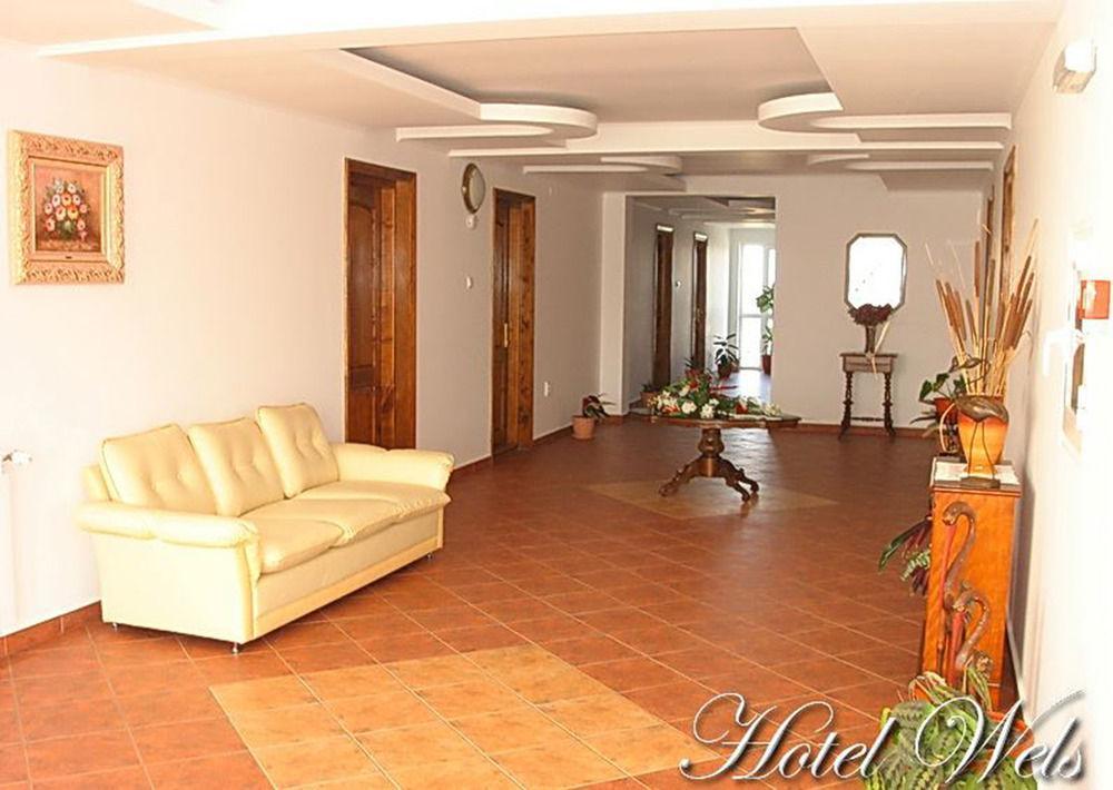 Hotel Wels Băltenii de Sus Extérieur photo